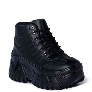Azalea Wang Black Leather Lace Up Combat Boots
